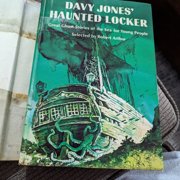 Davy Jones Haunted Locker. First Edition Vintage Book. - Picture 14 of 16